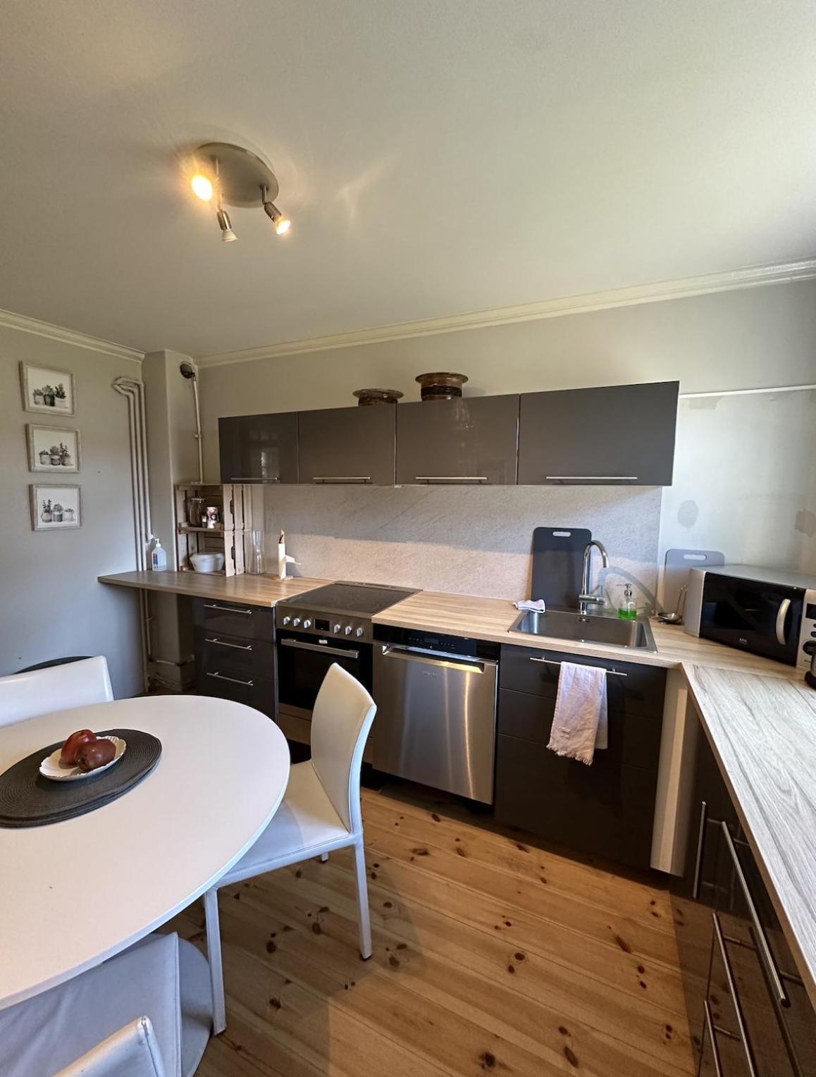 Reykjavik Urban Escape 2-Bedroom Haven With Private Entrance Extérieur photo
